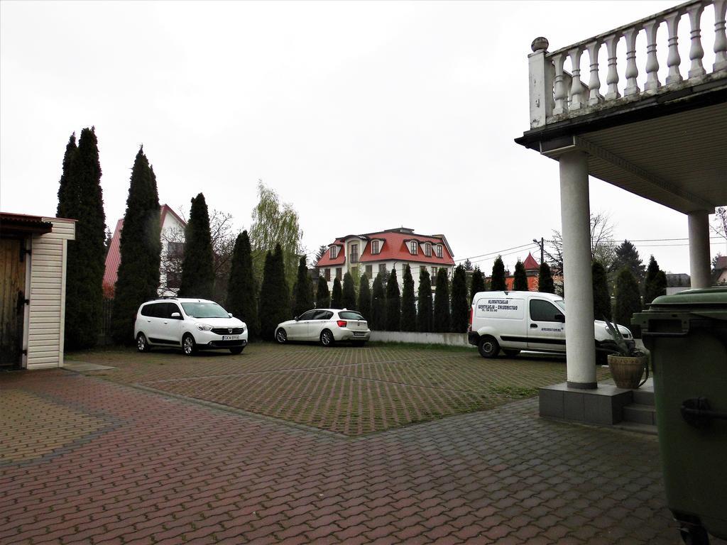 Hotel Rezydencja Parkowa Warschau Exterior foto